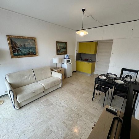 Tirrenia Beach House - Sea Front With Private Beach Sanremo Bagian luar foto