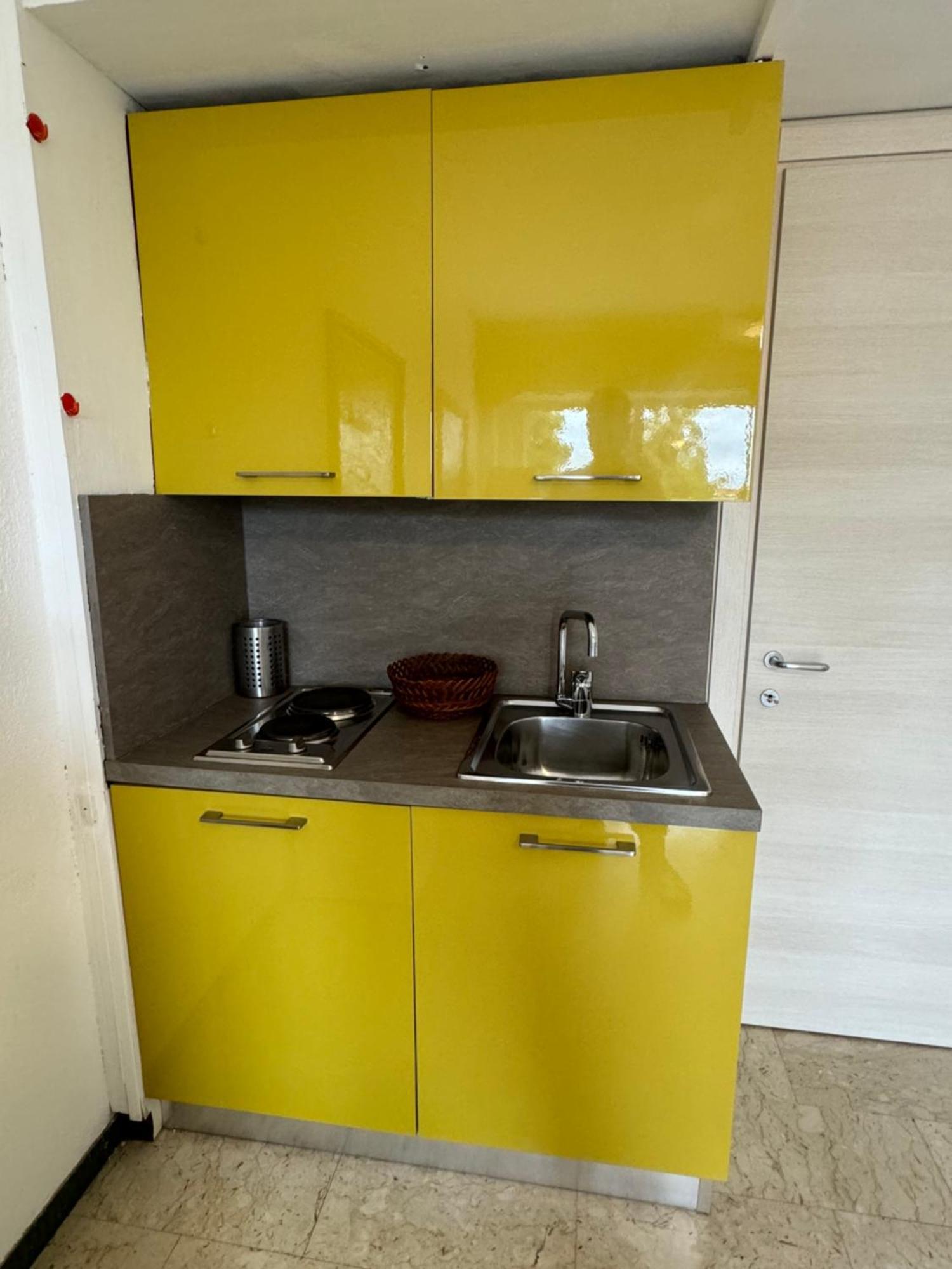 Tirrenia Beach House - Sea Front With Private Beach Sanremo Bagian luar foto