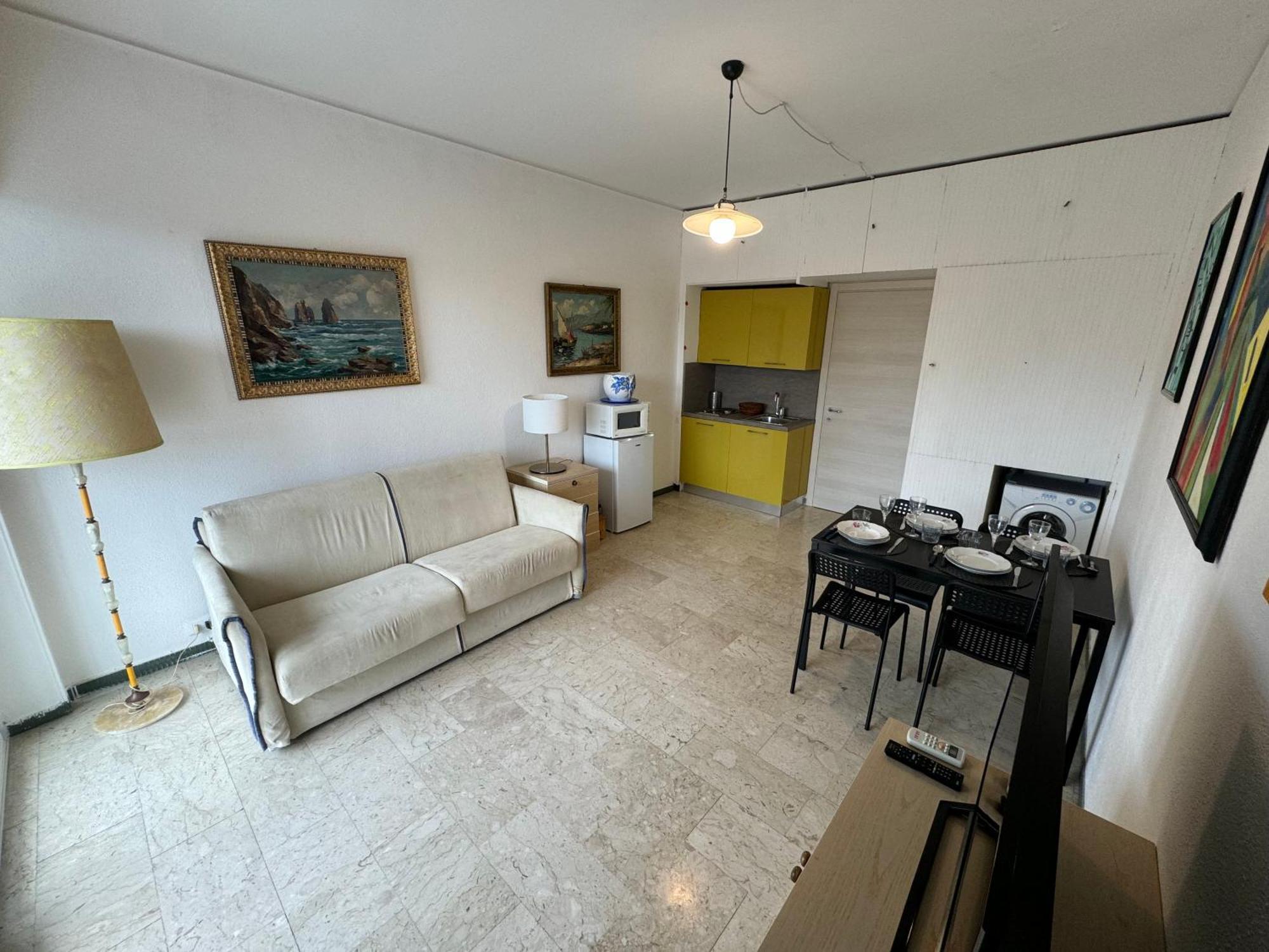 Tirrenia Beach House - Sea Front With Private Beach Sanremo Bagian luar foto