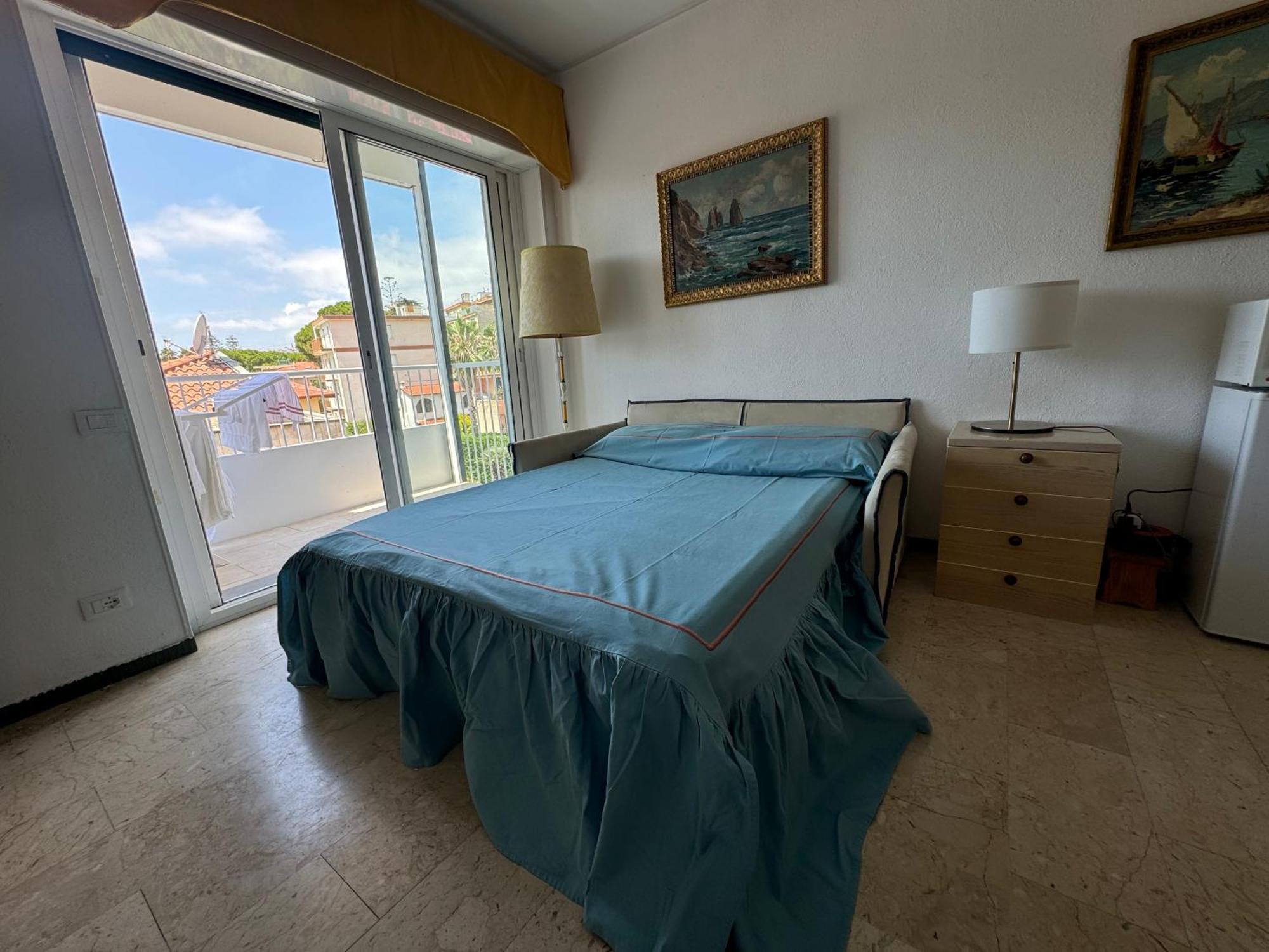 Tirrenia Beach House - Sea Front With Private Beach Sanremo Bagian luar foto
